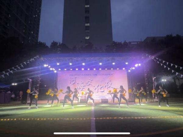 曼巴体育APP下载