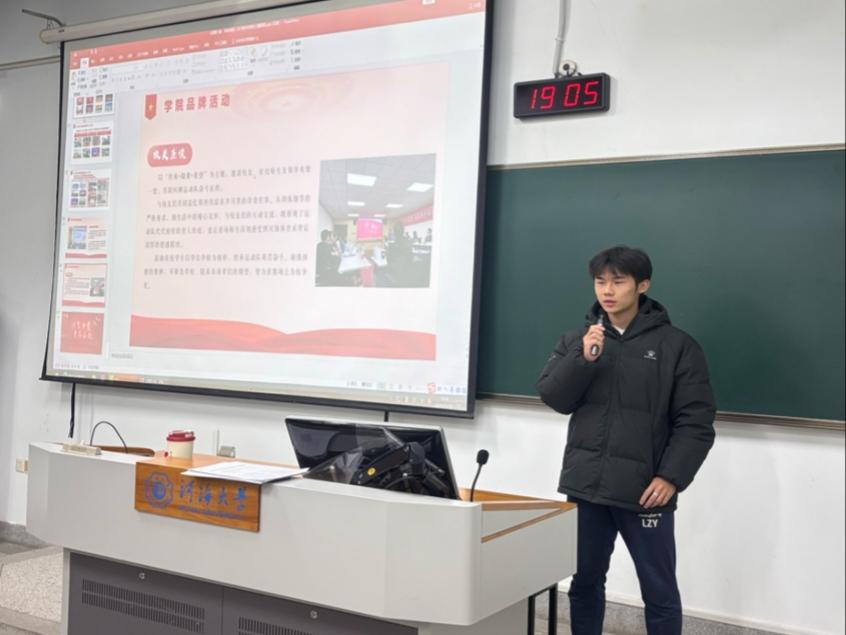 曼巴体育客户端
